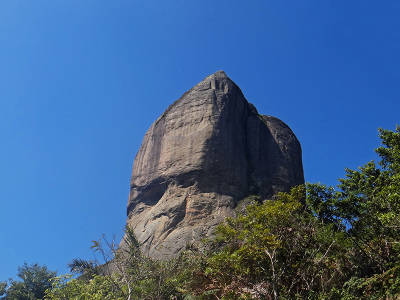 SENDERO PIEDRA DE GÁVEA EN RÍO DE JANEIRO