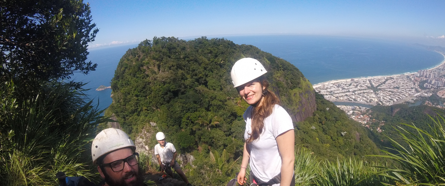 Rapel na Trilha da Pedra da Gávea