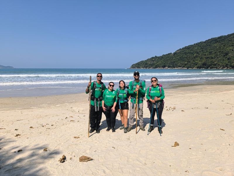 Expedición de Trekking Media Vuelta a Isla Grande